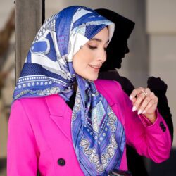 روسری توییل طرحدار آبی کاریان سر مدل