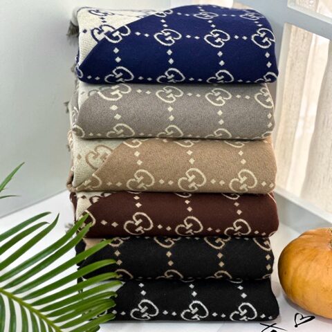 شال موهر دورو Gucci 20659